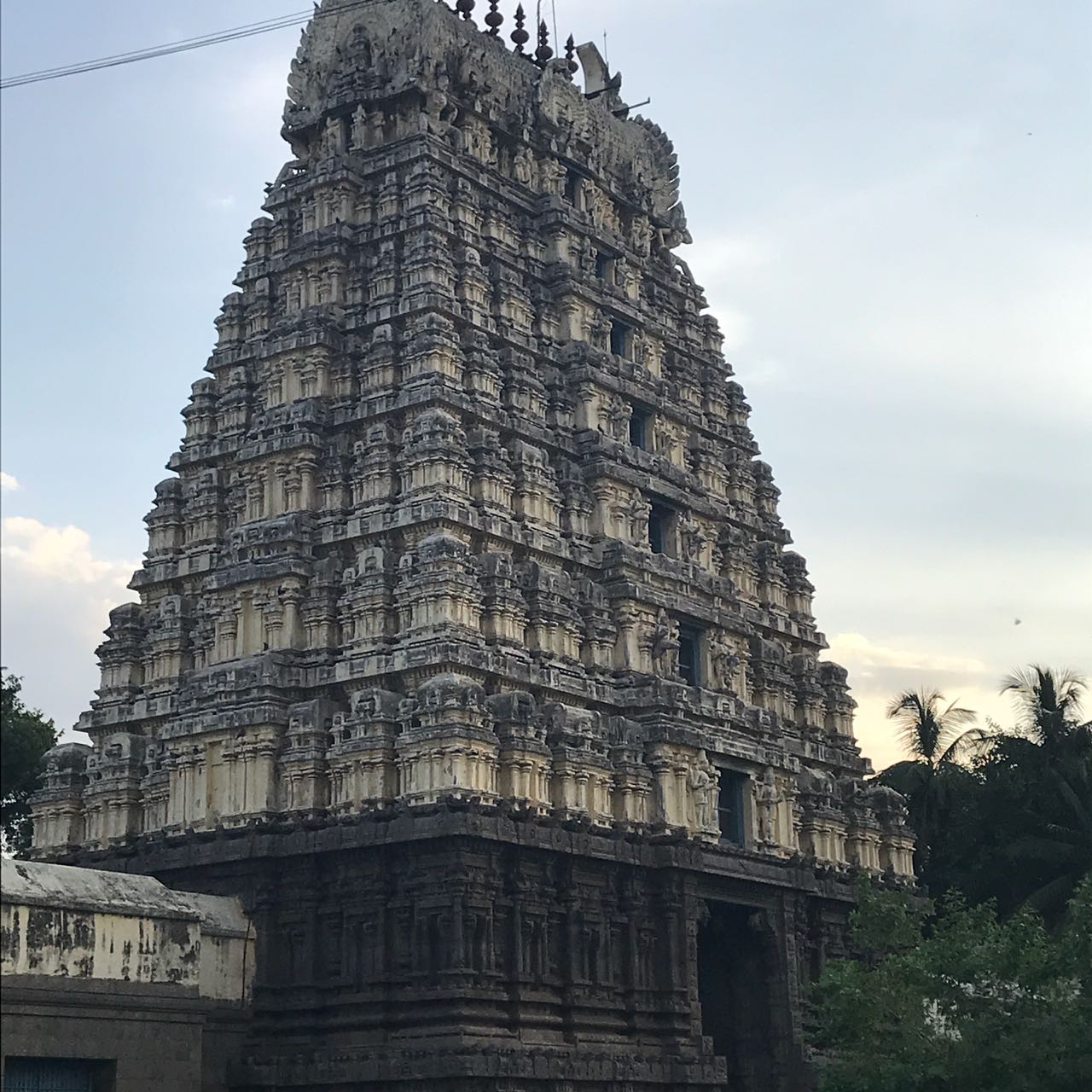 Jalakandeswarar temple