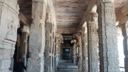 Lepakshi temple