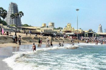 Tiruchendur temple beach